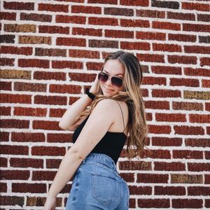 Meet your Posher, Meg